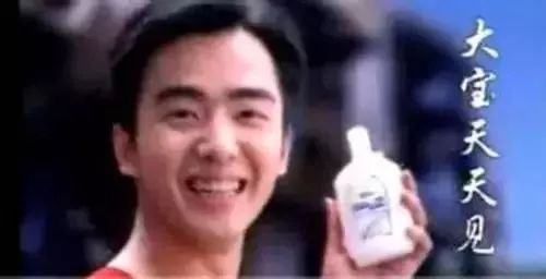 小时候没有暖气，我们这样过冬天！看完不许哭……